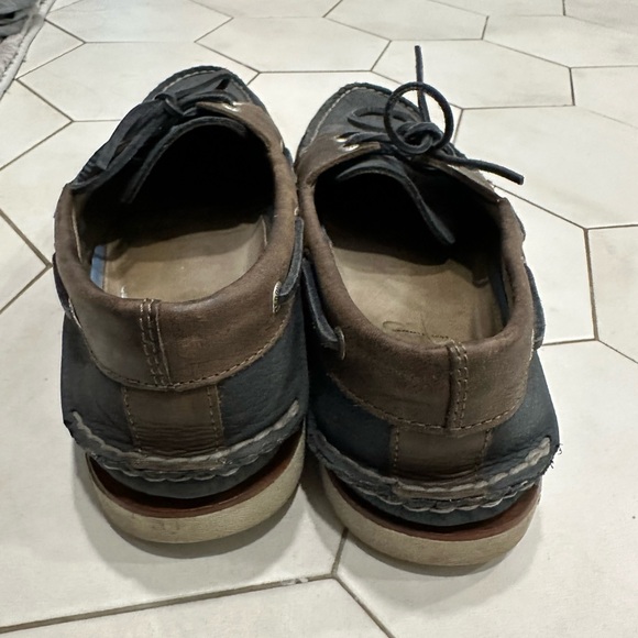 Sperry Gold cups - Picture 2 of 5